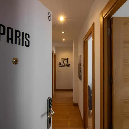 Paris León