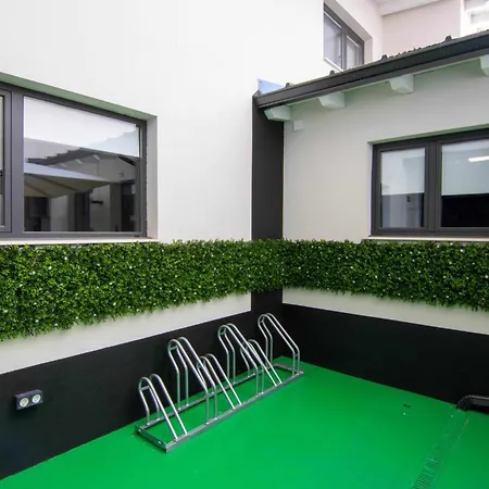 Paris Aparthotel *